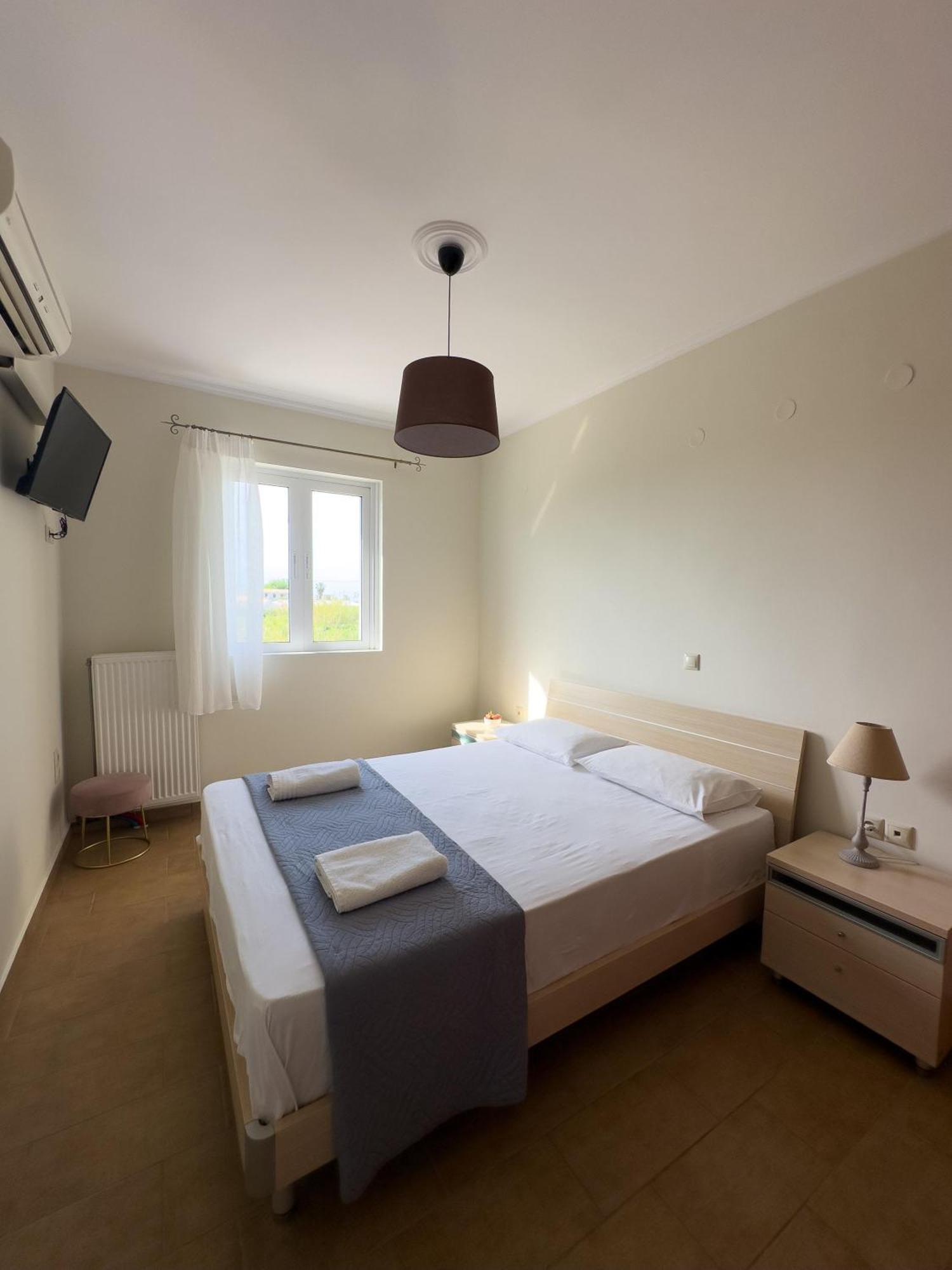 Casa Vardani Modern Central Apartments Lefkada City Bagian luar foto